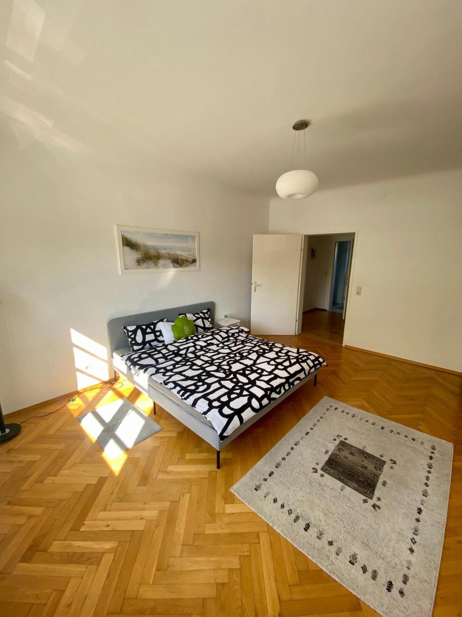 City Retreat In Eisenstadt Zentrum 외부 사진